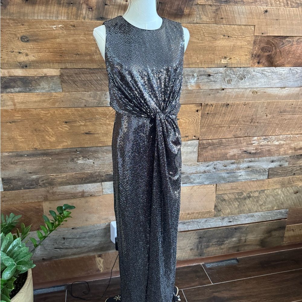 Phase Eight Dahlia Shimmer Twist Maxi Silver Dress NWT SZ 10